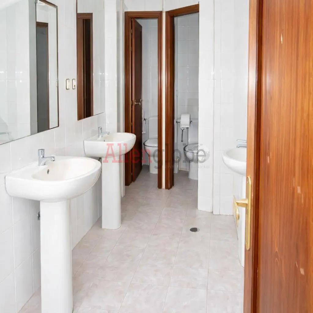 Premise for Sale in Mieres