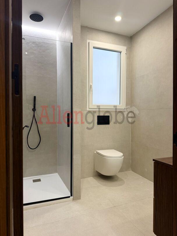 Flat for Sale in Oviedo