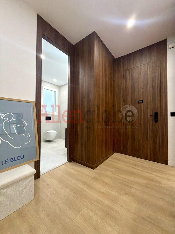 Flat for Sale in Oviedo