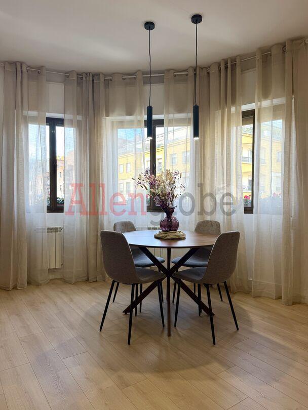 Flat for Sale in Oviedo