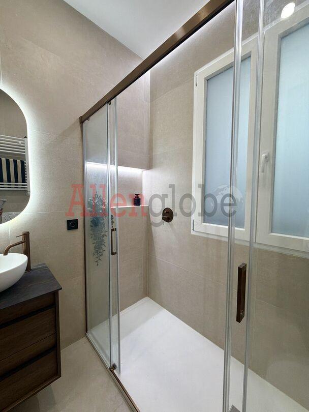 Flat for Sale in Oviedo
