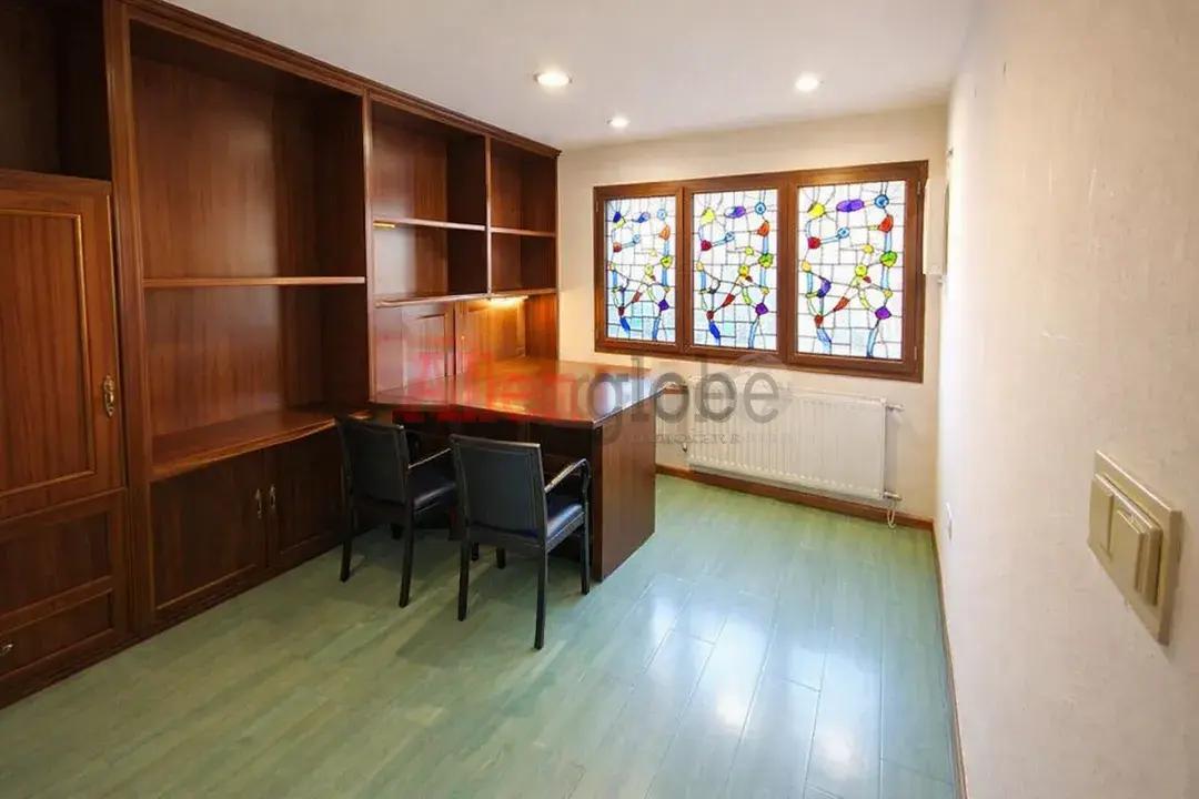 Flat for Sale in Oviedo