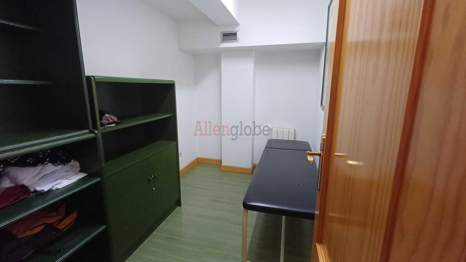 Flat for Sale in Oviedo