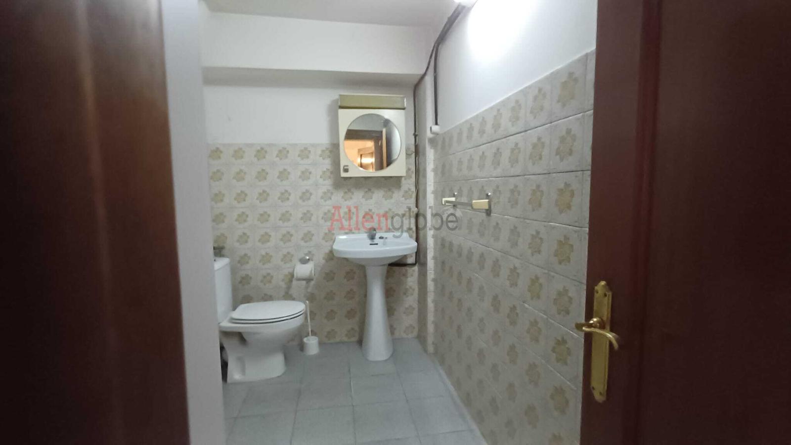 Flat for Sale in Oviedo
