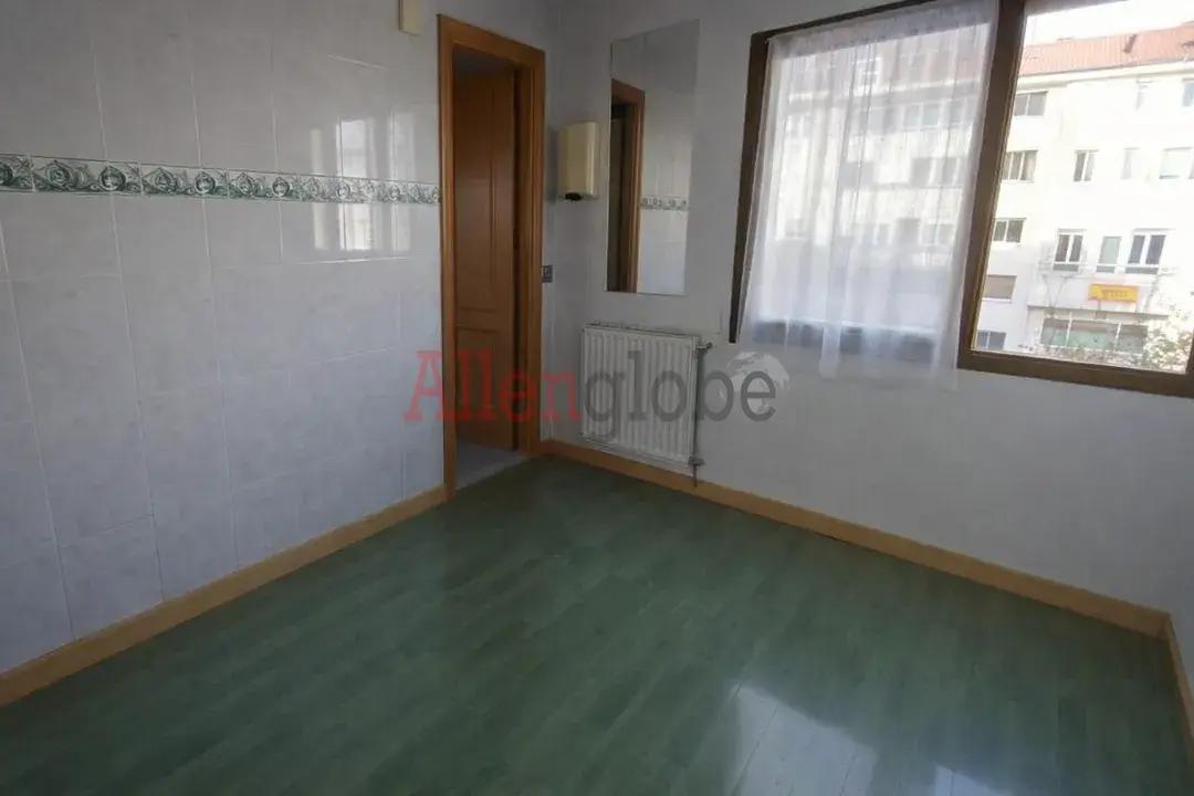 Flat for Sale in Oviedo