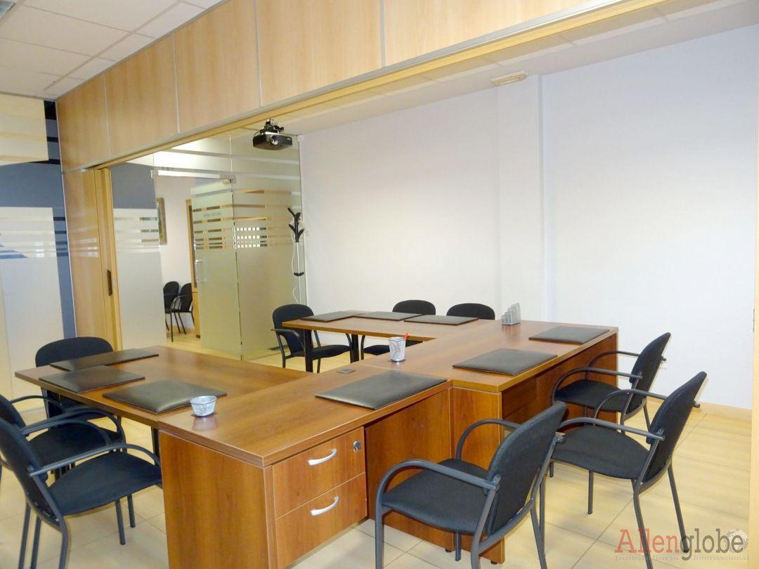 Office for Sale in Llanera