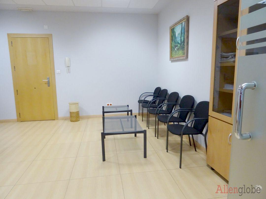 Office for Sale in Llanera