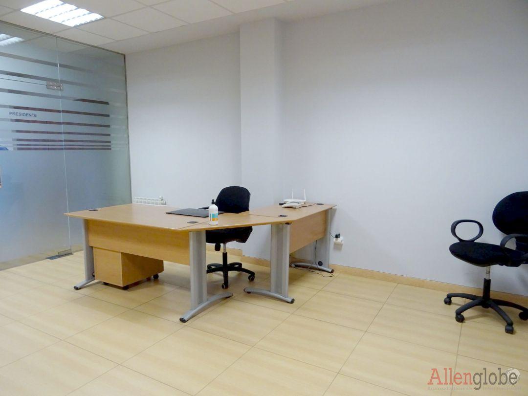Office for Sale in Llanera