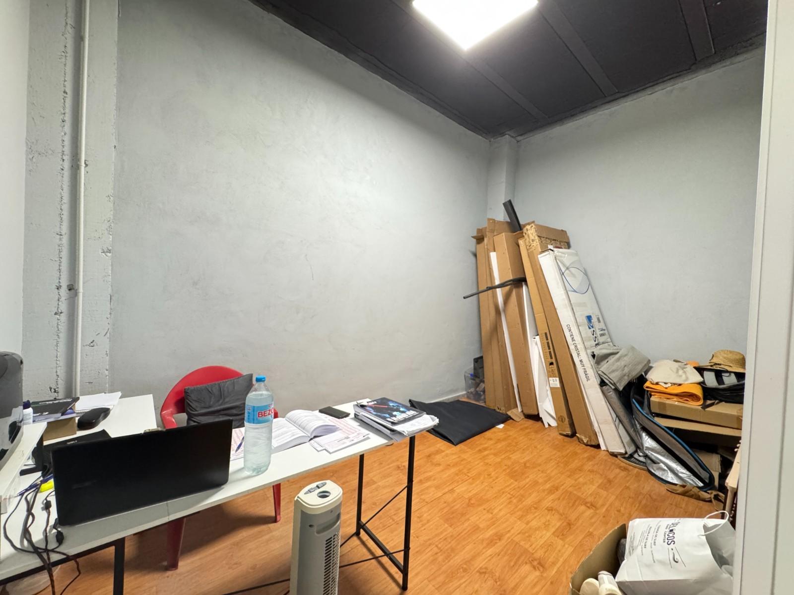 Premise for Sale in Guardamar del Segura