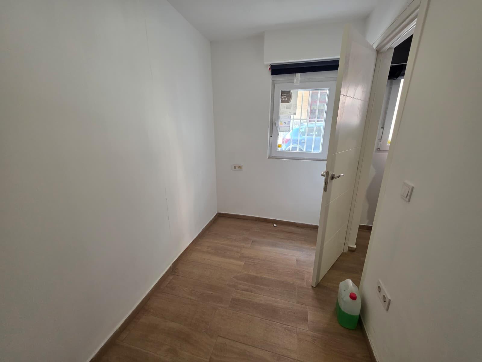 Premise for Sale in Alicante