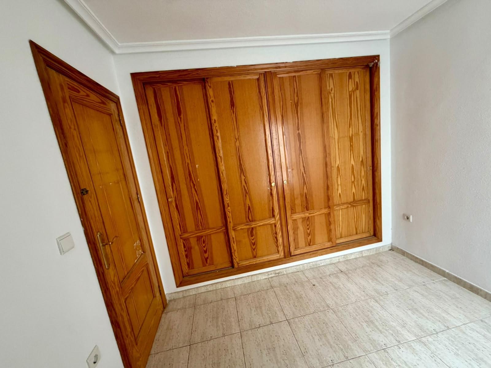 Penthouse for Rent in Guardamar del Segura