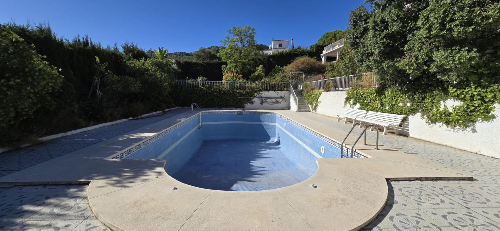 Villa for Sale in Alhaurín de la Torre