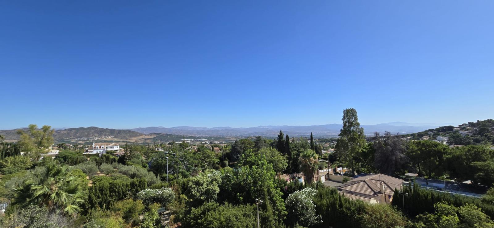 Villa for Sale in Alhaurín de la Torre