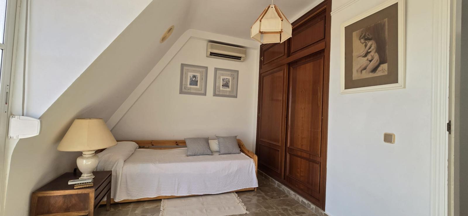 Villa for Sale in Alhaurín de la Torre
