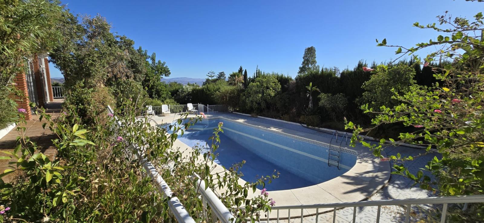 Villa for Sale in Alhaurín de la Torre