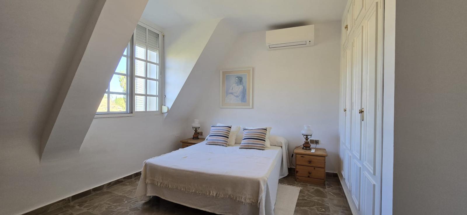 Villa for Sale in Alhaurín de la Torre