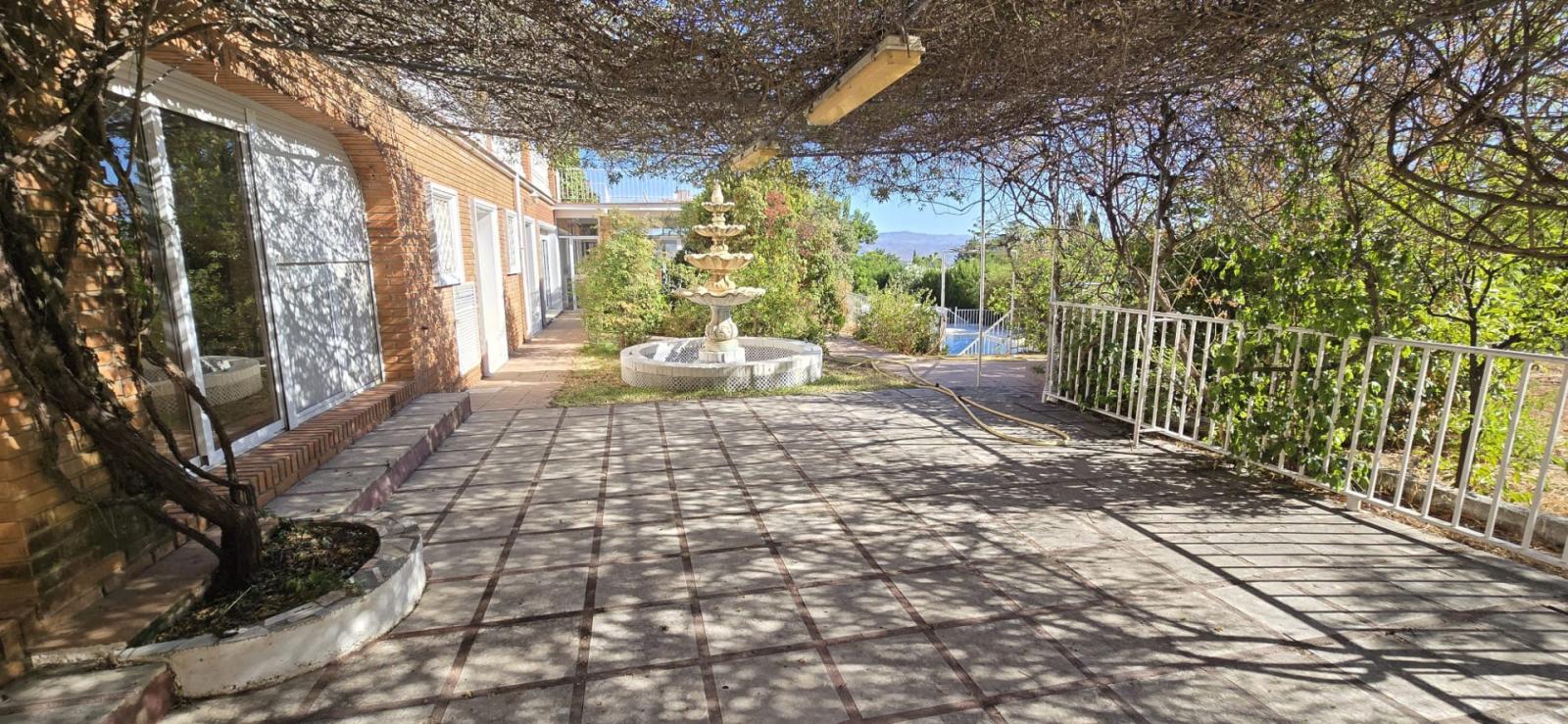 Villa for Sale in Alhaurín de la Torre