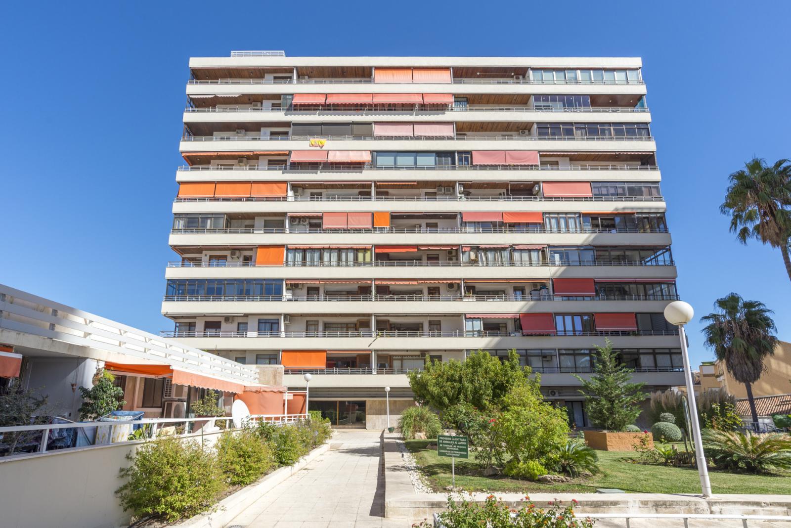 Flat for Sale in Torremolinos