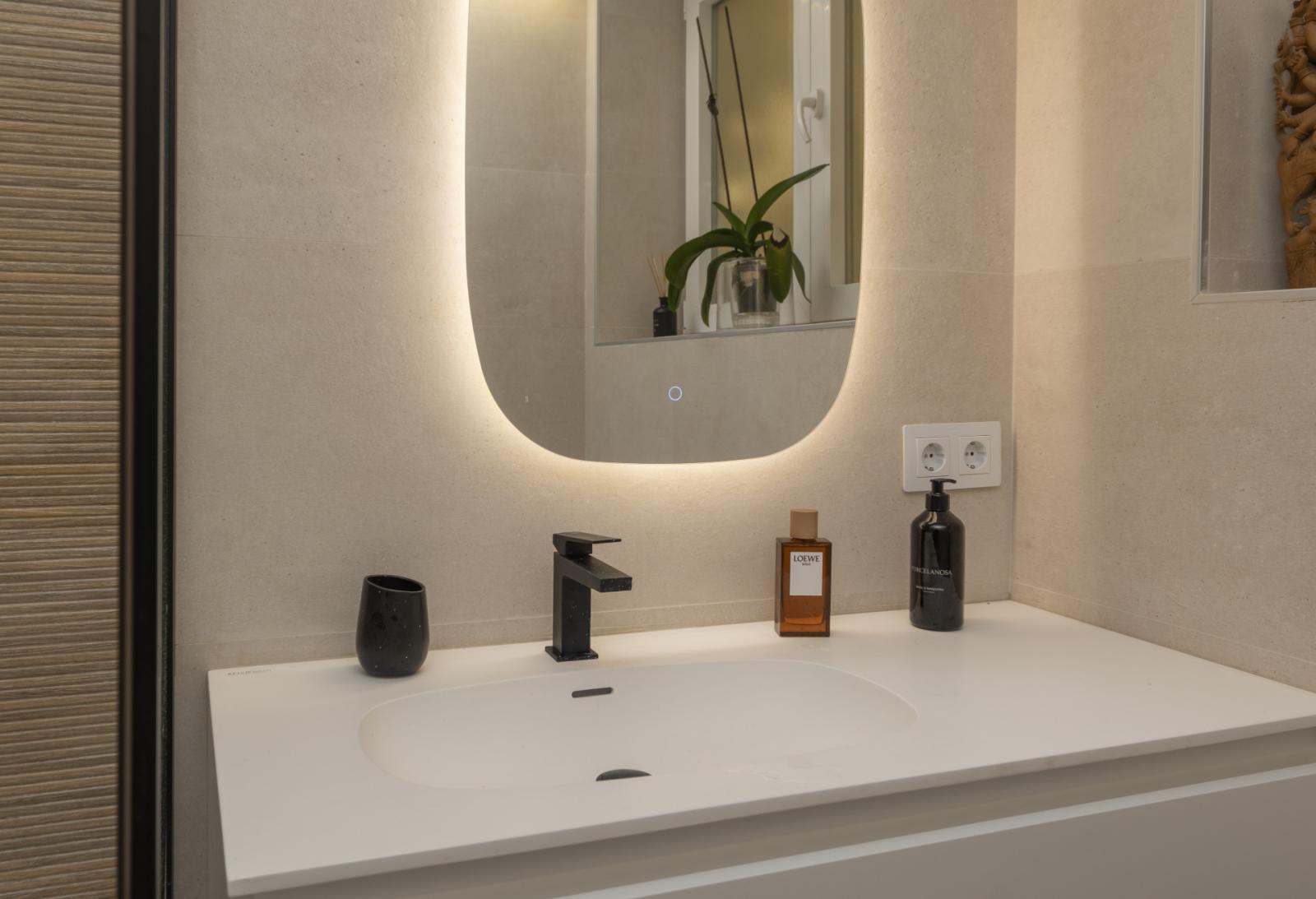Flat for Sale in Torremolinos