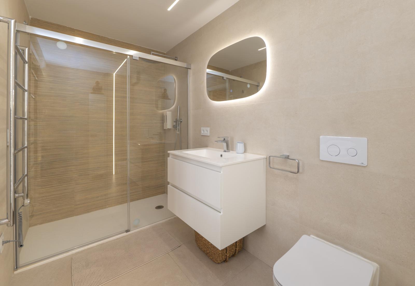 Flat for Sale in Torremolinos