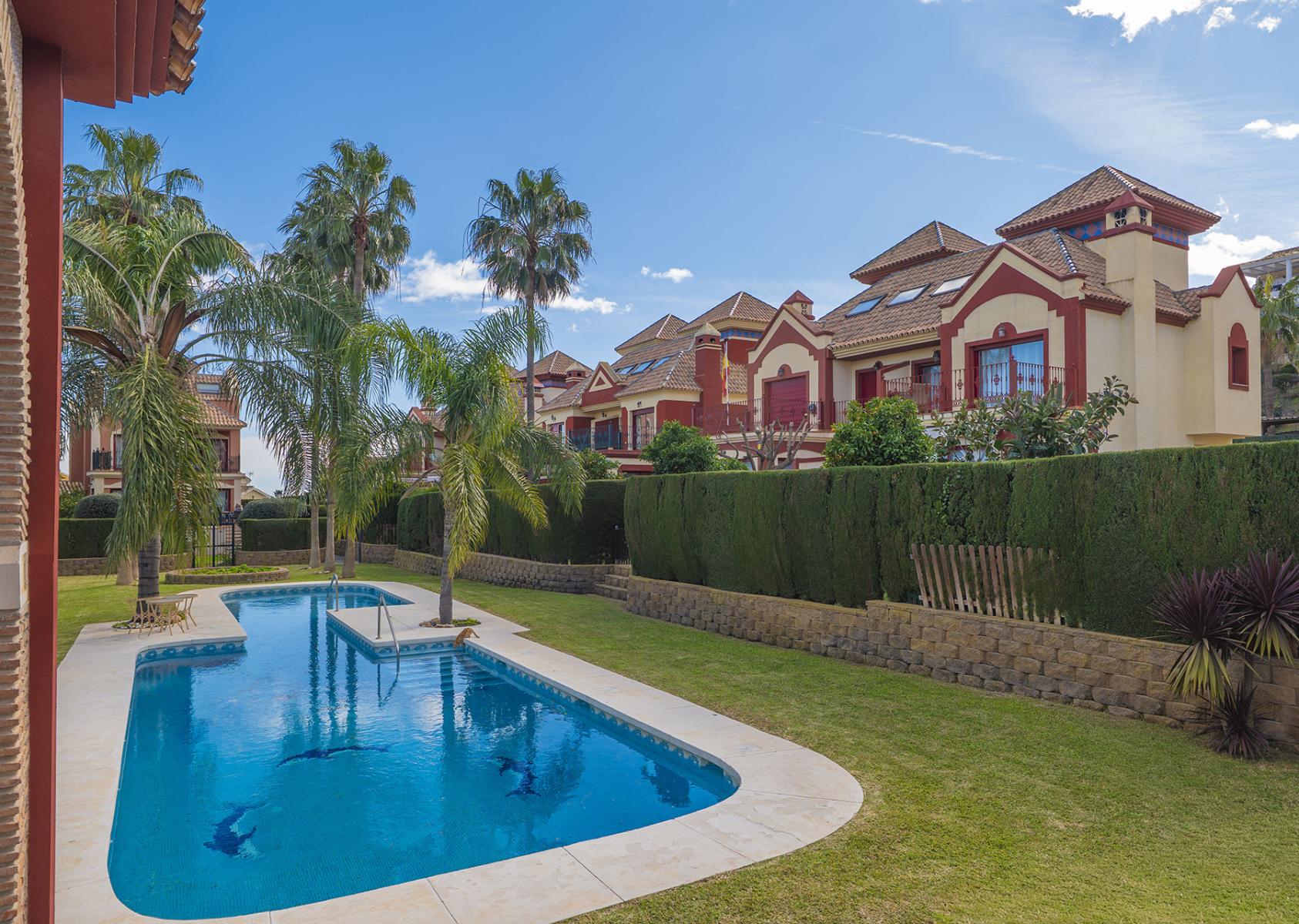 Semi-detached House for Sale in Benalmádena