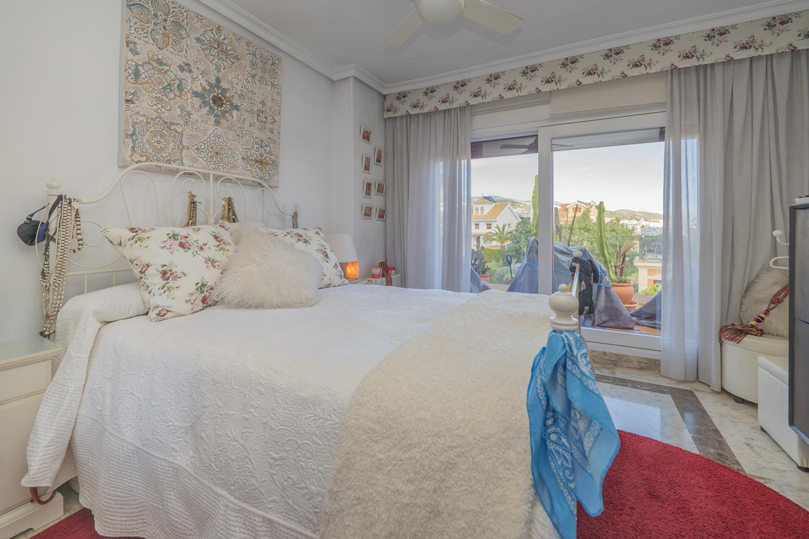 Semi-detached House for Sale in Benalmádena
