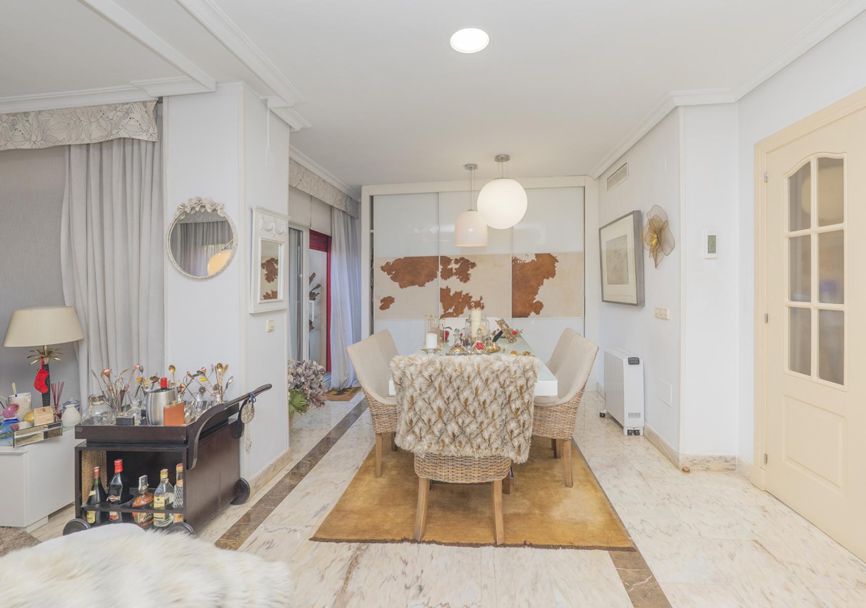 Semi-detached House for Sale in Benalmádena