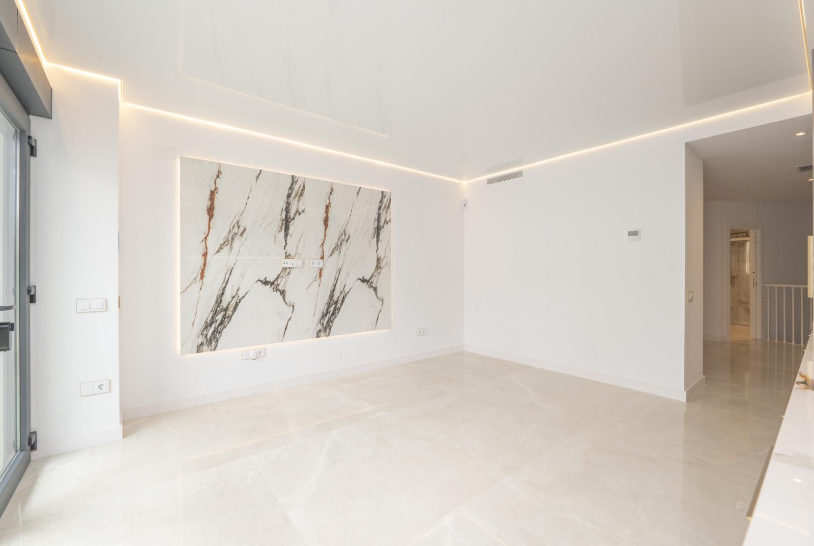 Duplex for Sale in Torremolinos