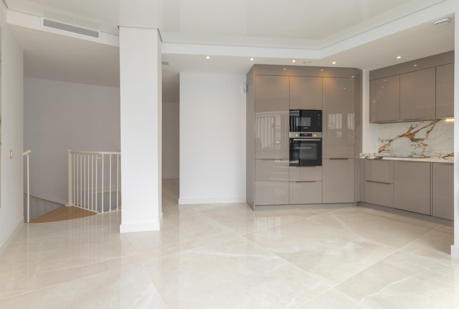 Duplex for Sale in Torremolinos