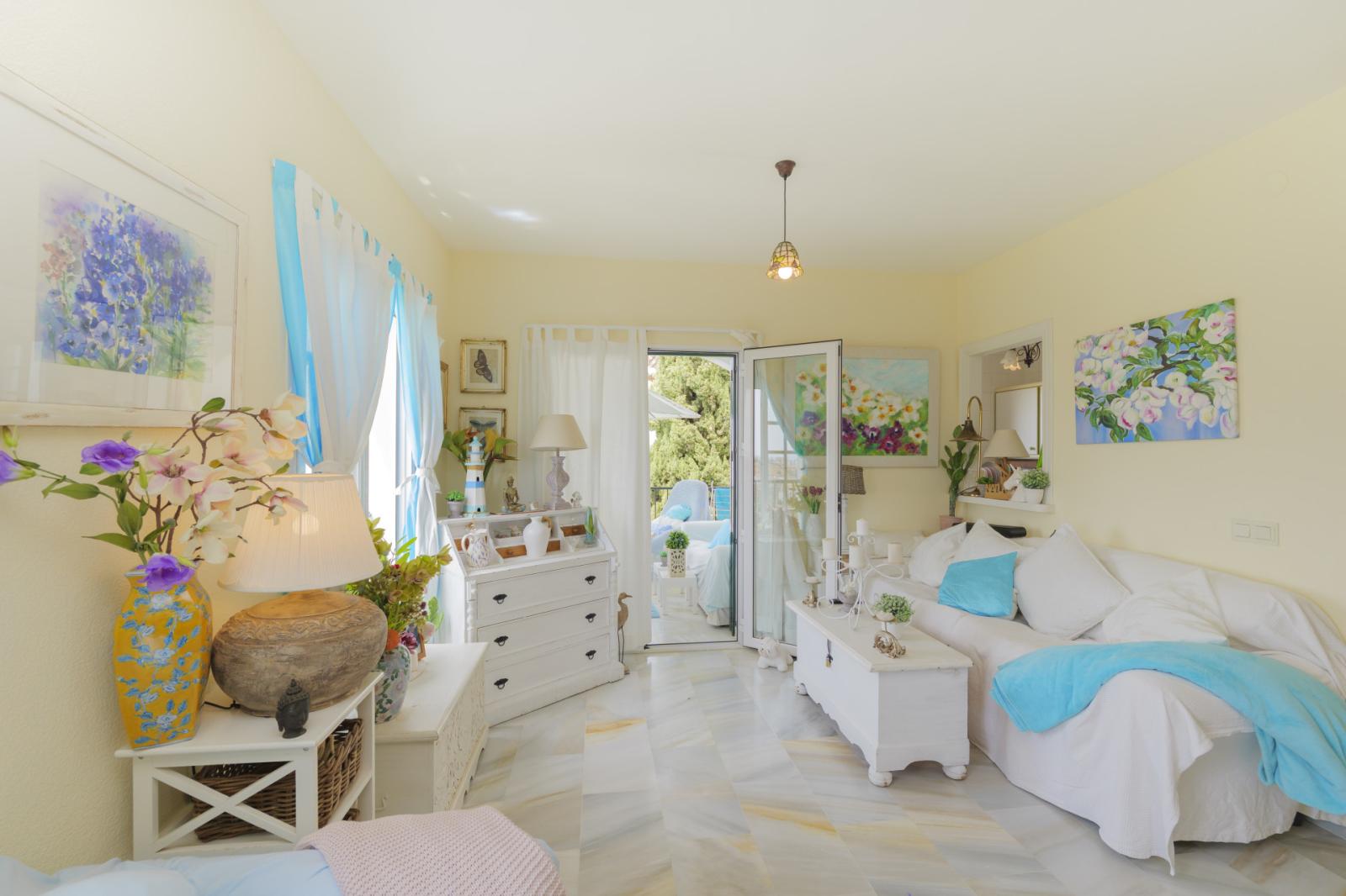 Flat for Sale in Mijas