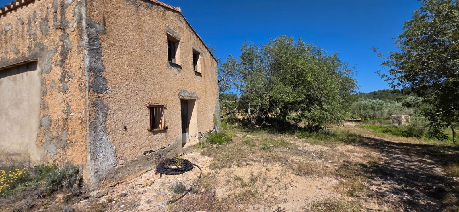 Finca en Venta en Tivissa
