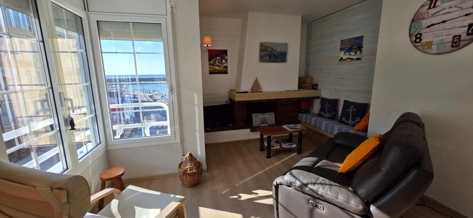 Flat for Sale in L' Ametlla de Mar