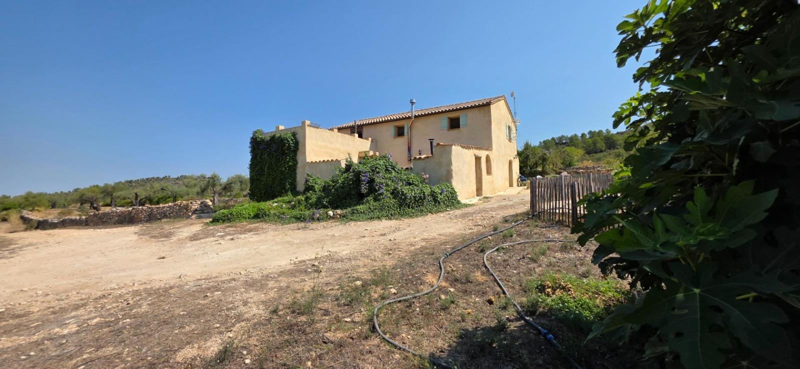 Finca en Venta en Tivissa