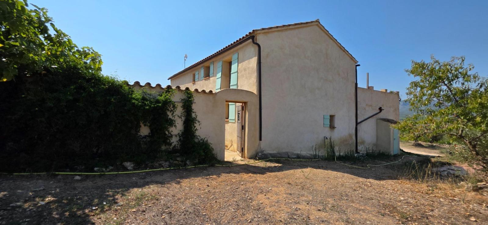 Finca en Venta en Tivissa