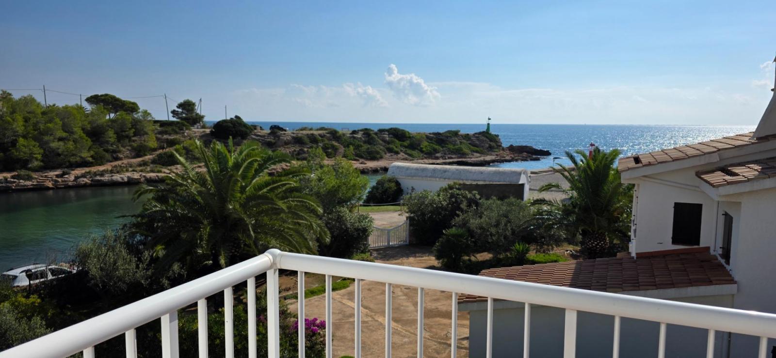 Villa for Sale in L' Ametlla de Mar