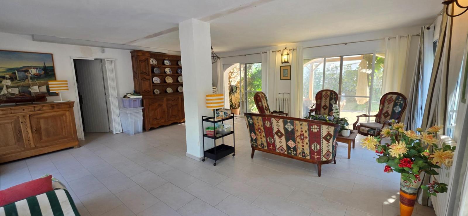 Villa for Sale in L' Ametlla de Mar
