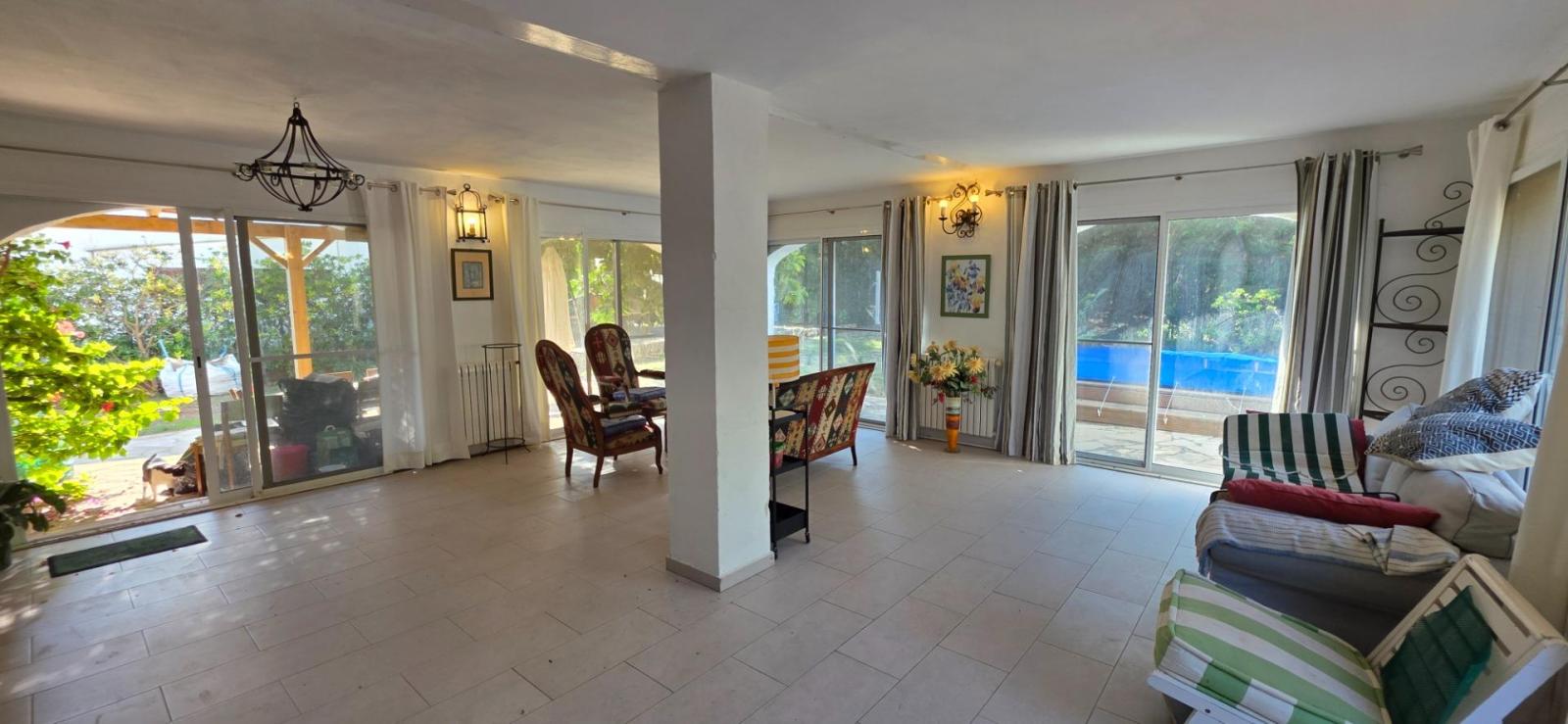 Villa for Sale in L' Ametlla de Mar