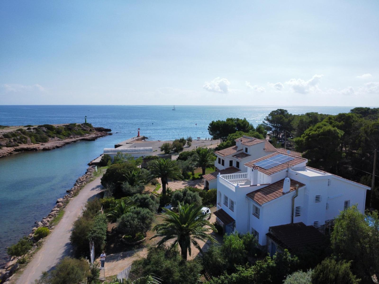 Villa for Sale in L' Ametlla de Mar