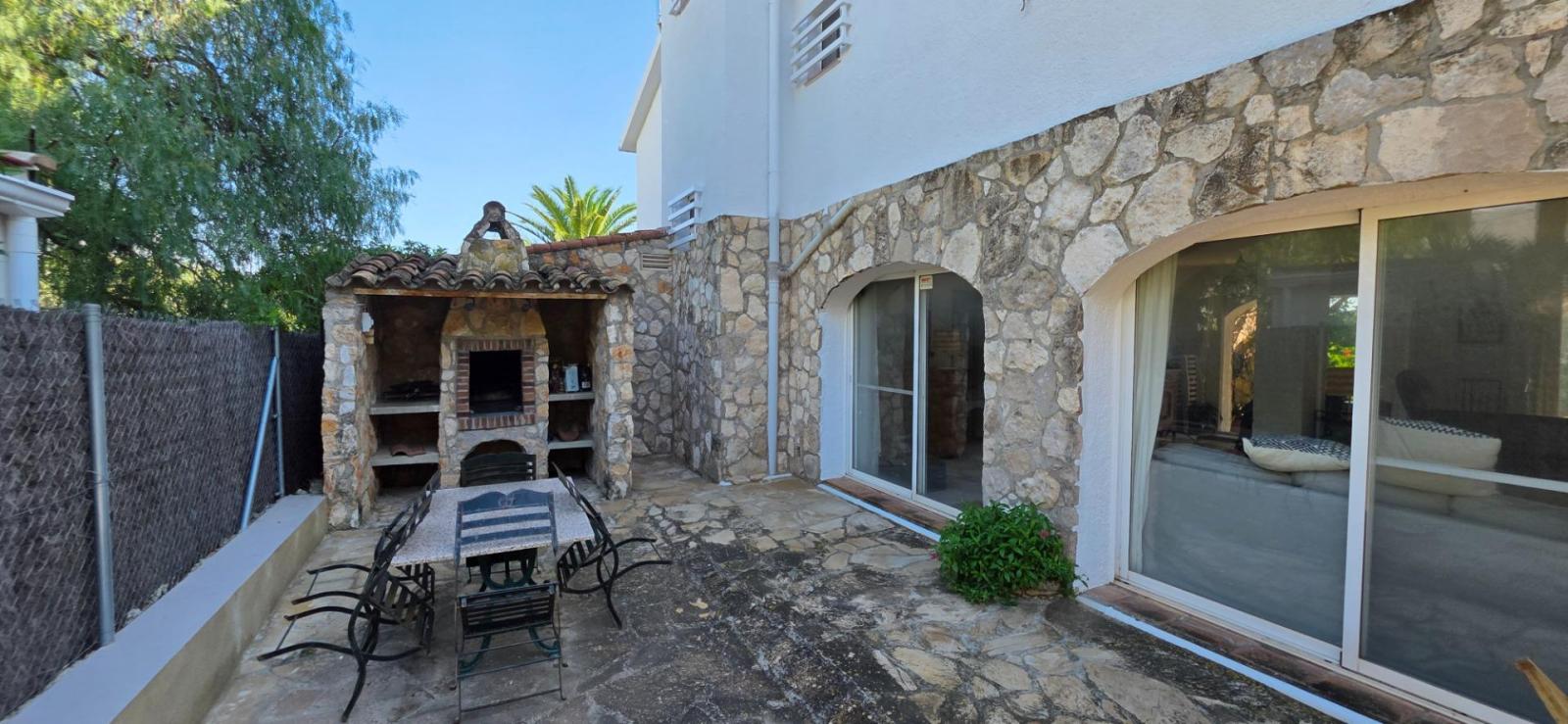 Villa for Sale in L' Ametlla de Mar