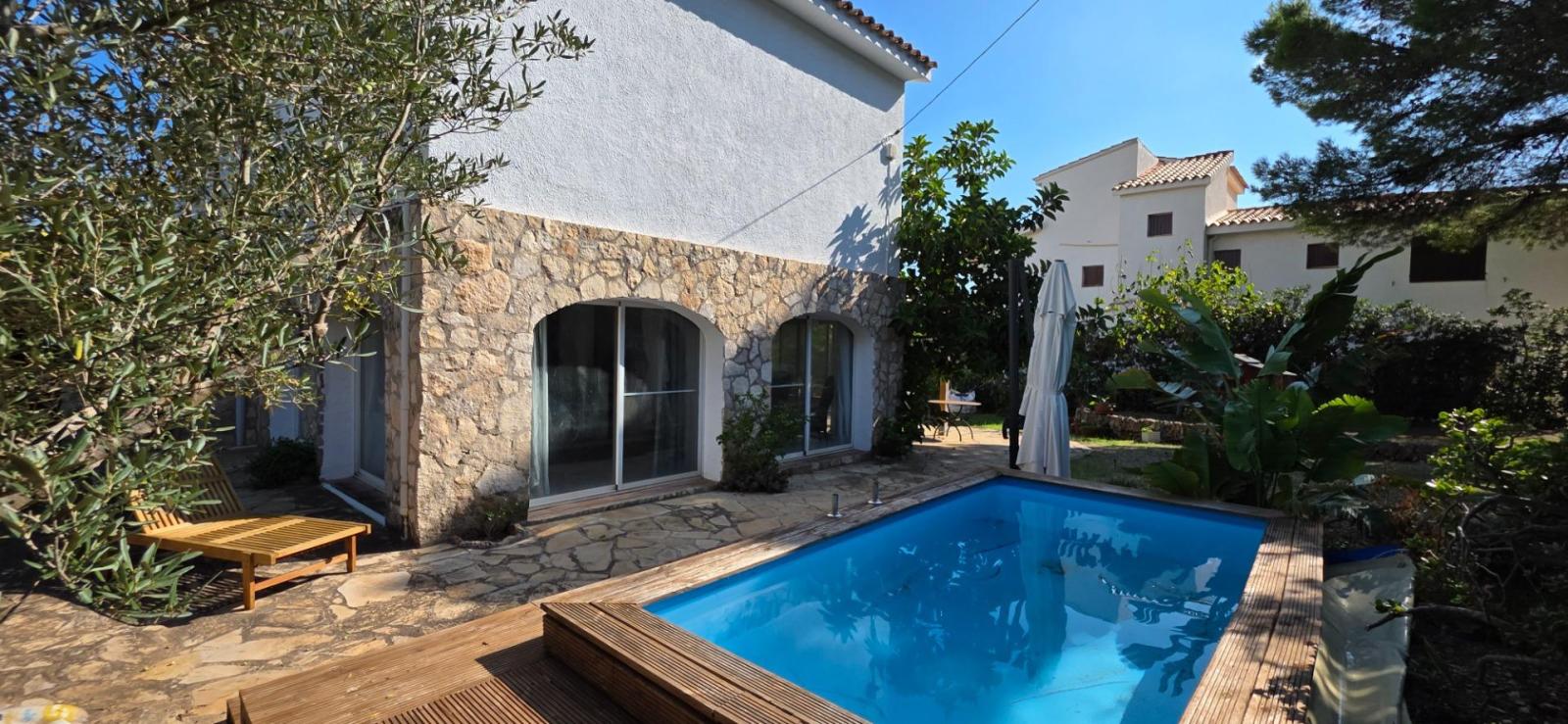 Villa for Sale in L' Ametlla de Mar