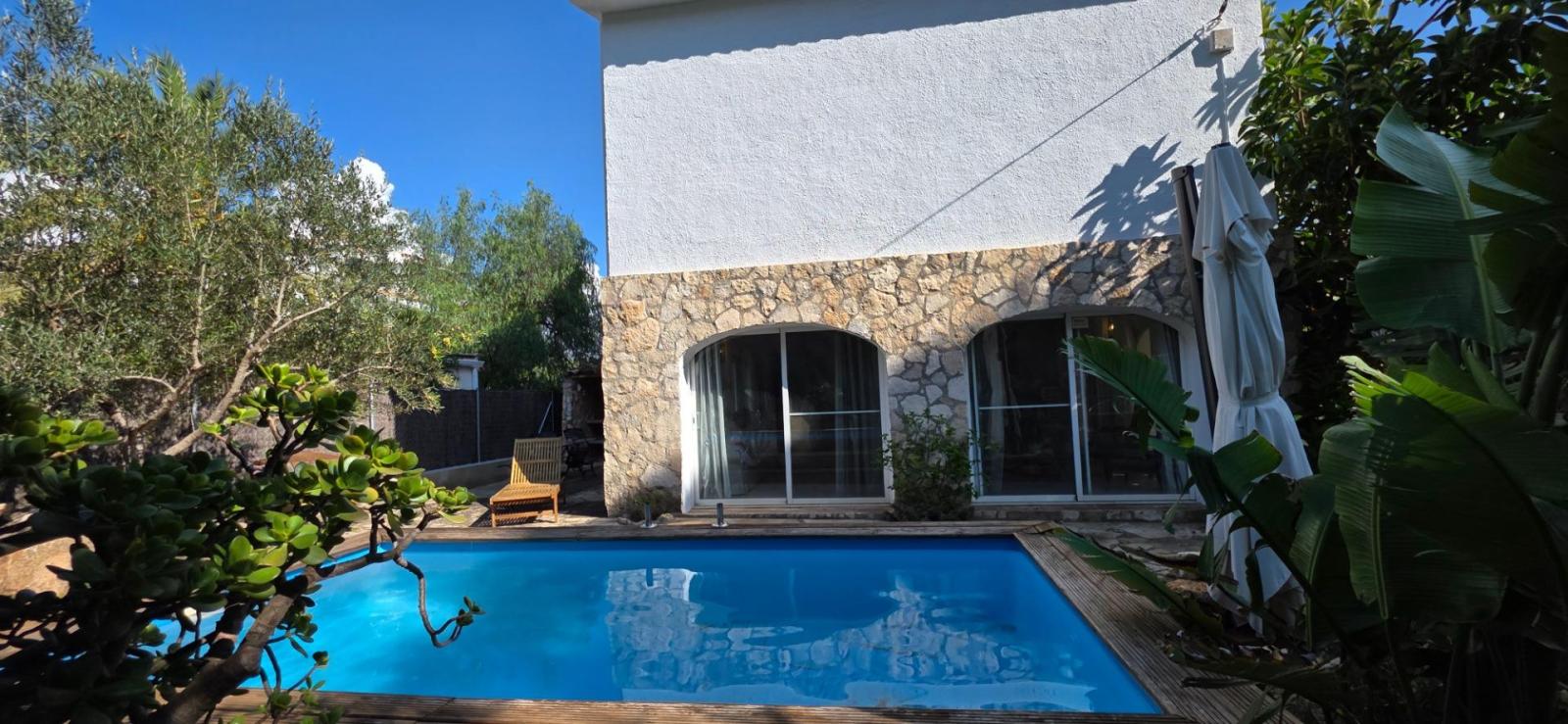 Villa for Sale in L' Ametlla de Mar