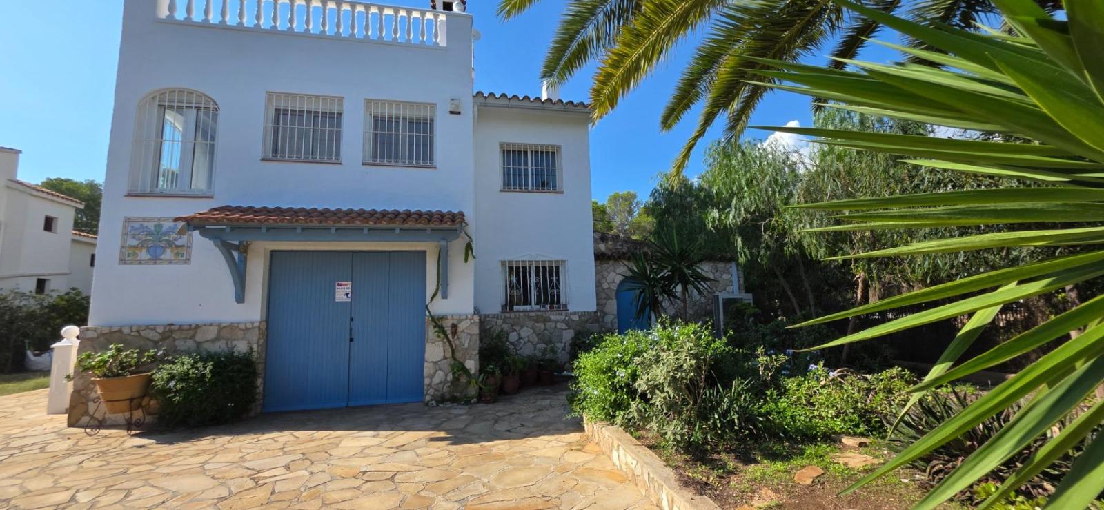 Villa for Sale in L' Ametlla de Mar