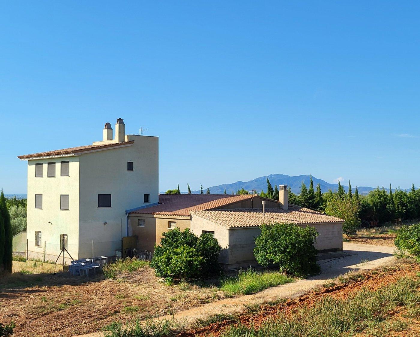 Finca en Venta en L' Ampolla