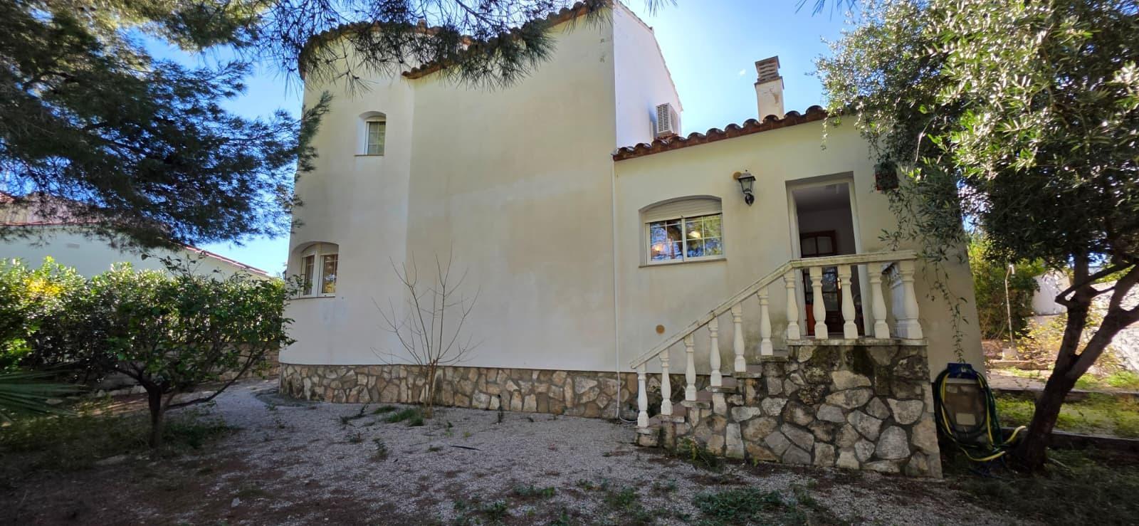 Chalet for Sale in L' Ametlla de Mar