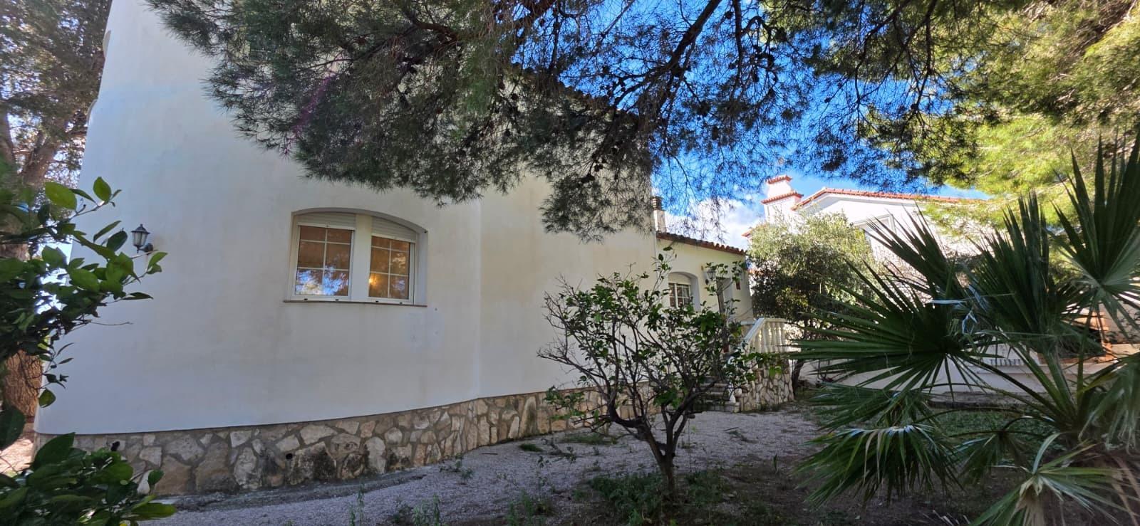 Chalet for Sale in L' Ametlla de Mar