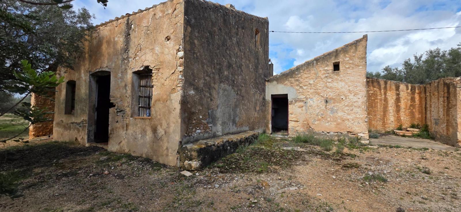 Finca en Venta en L' Ampolla