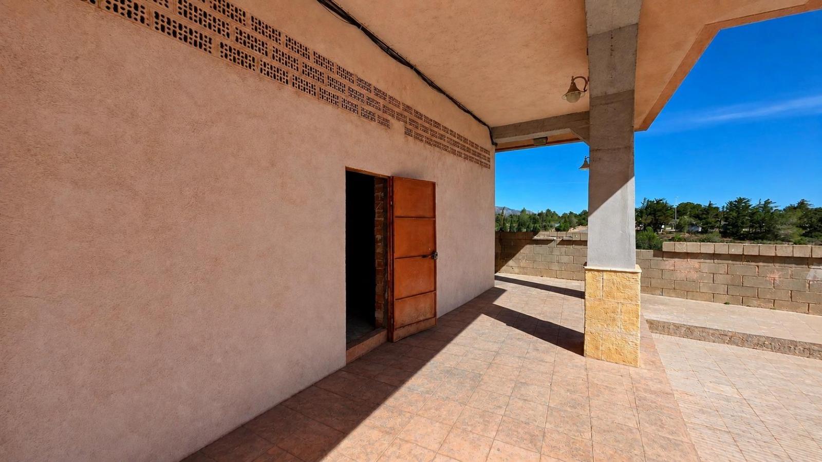 Premise for Sale in L' Ametlla de Mar