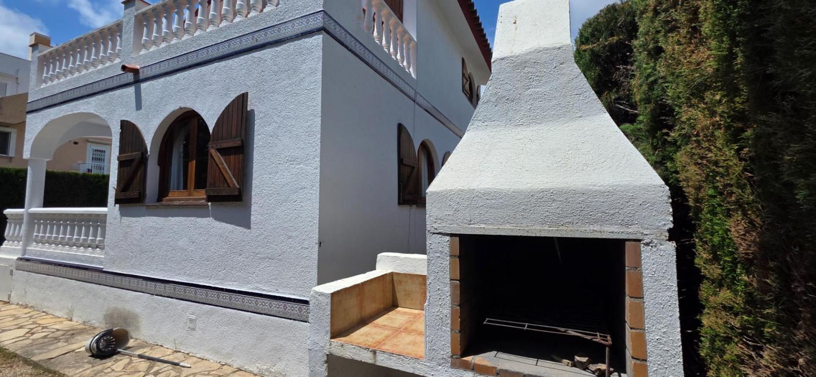 Chalet for Sale in L' Ametlla de Mar
