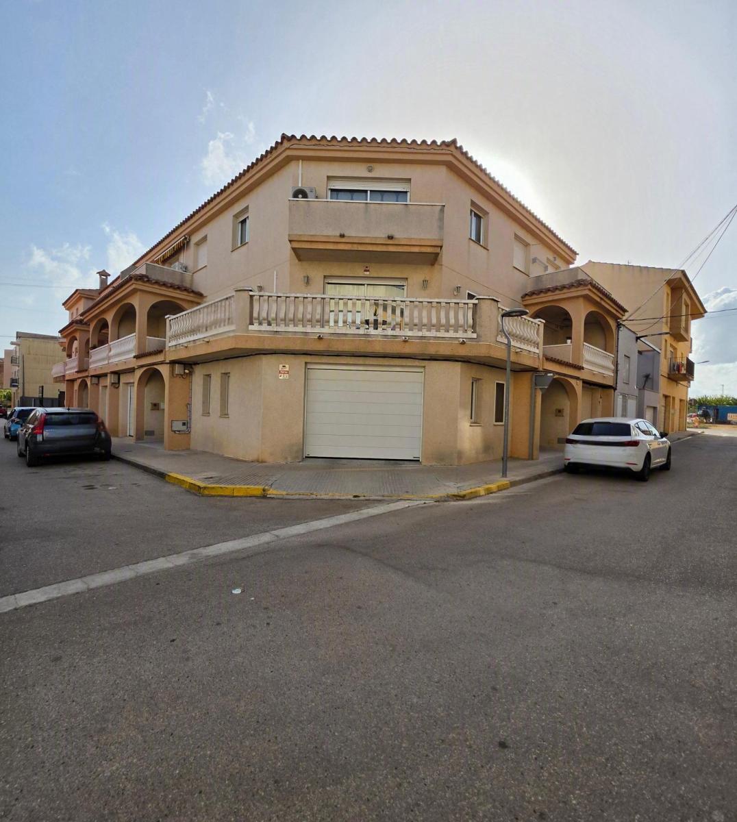 Casa en Venta en Camarles