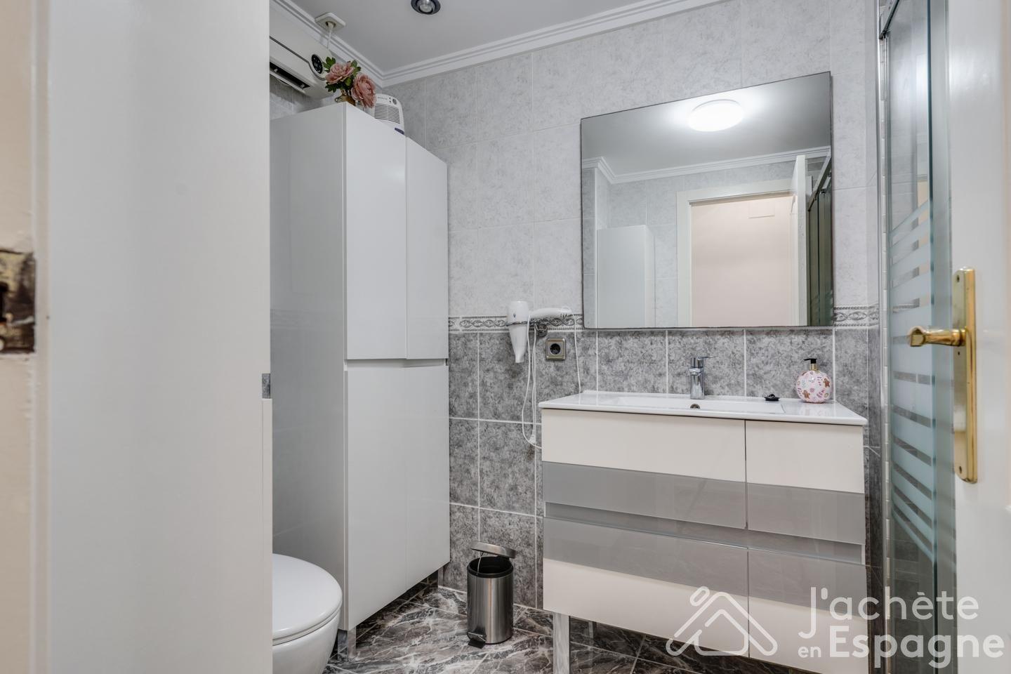 Apartment for Sale in Valencia